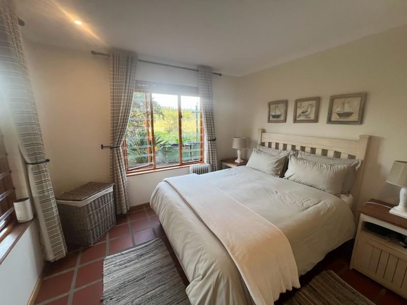 To Let 4 Bedroom Property for Rent in Sedgefield Rural Western Cape